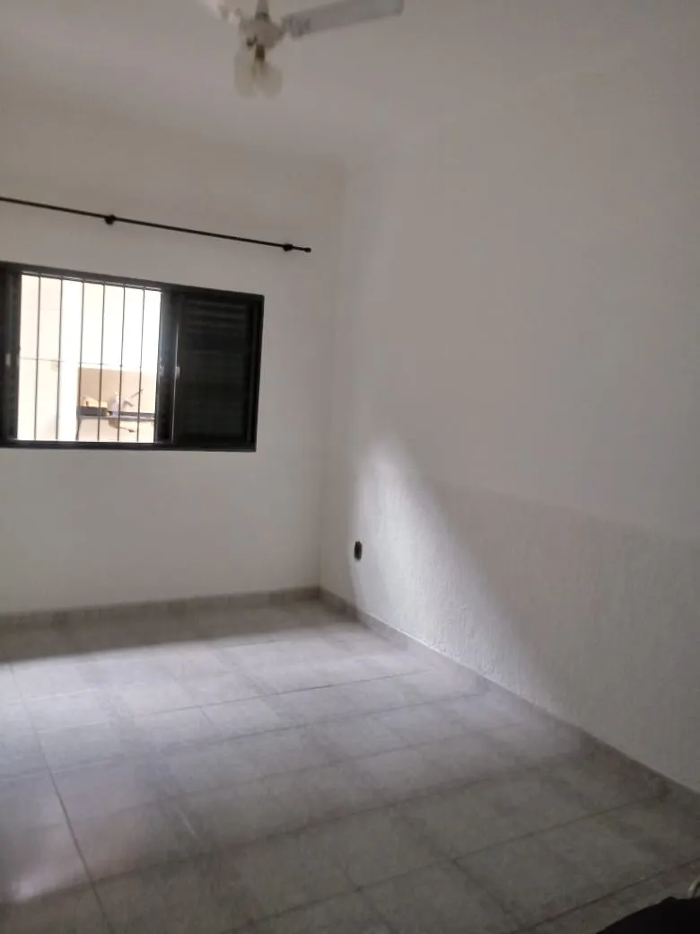 Imagem Casa à venda 4 Quartos, 2 Suites, 2 Vagas, 250M², Loteamento Residencial Andrade, Pindamonhangaba - SP
