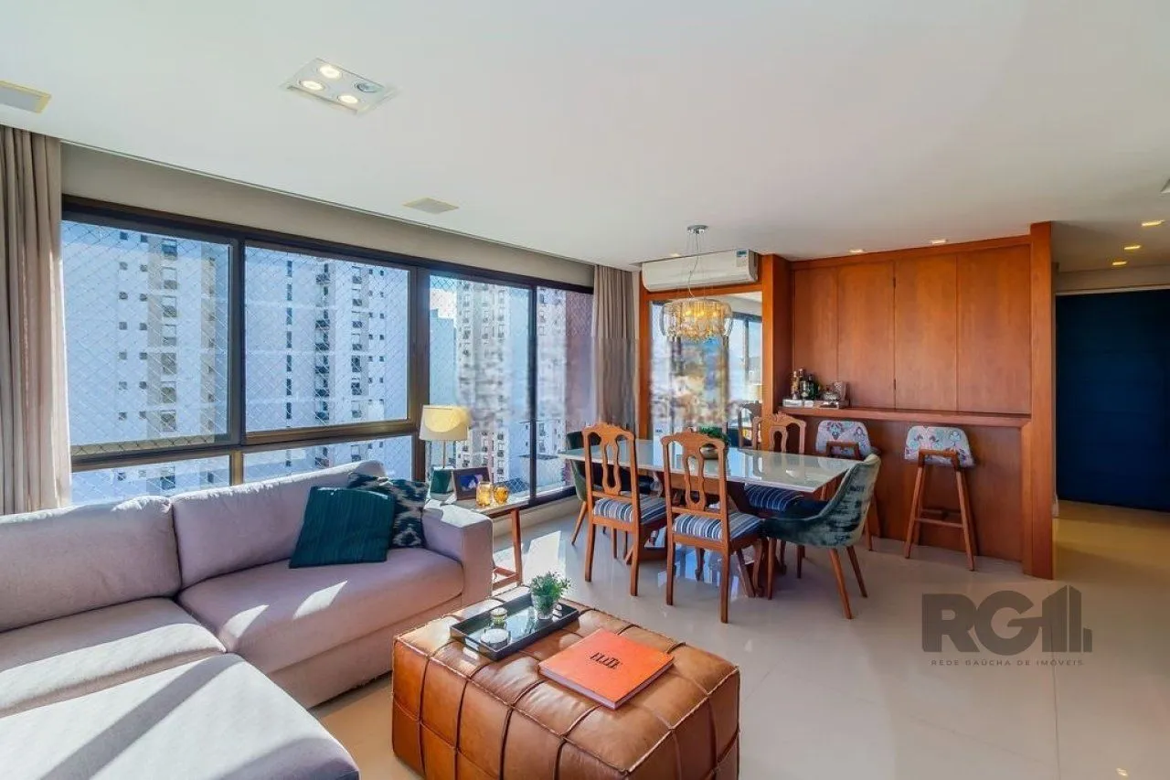 Imagem Apartamento localizado no bairro Passo da Areia em Porto Alegre/RS.