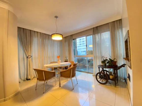 Imagem Apartamento para Venda em Chapecó, Centro, 3 dormitórios, 3 suítes, 1 banheiro