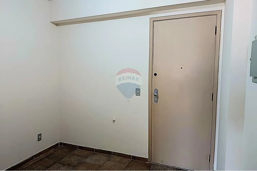 Imagem Sala Comercial à venda de 32m² em andar alto, em Vila Isabel