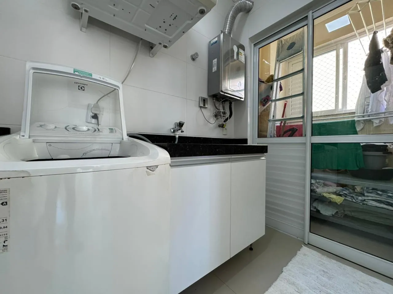 Imagem Apartamento com vista para o mar à venda com 180m2 por R$ 3.900.000,00