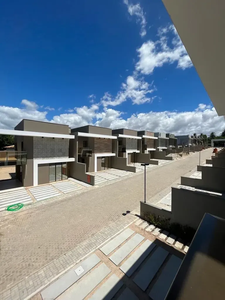 Imagem Casa de Condomínio com 3 Quartos à Venda, 148 m² em Lagoa Redonda - Fortaleza