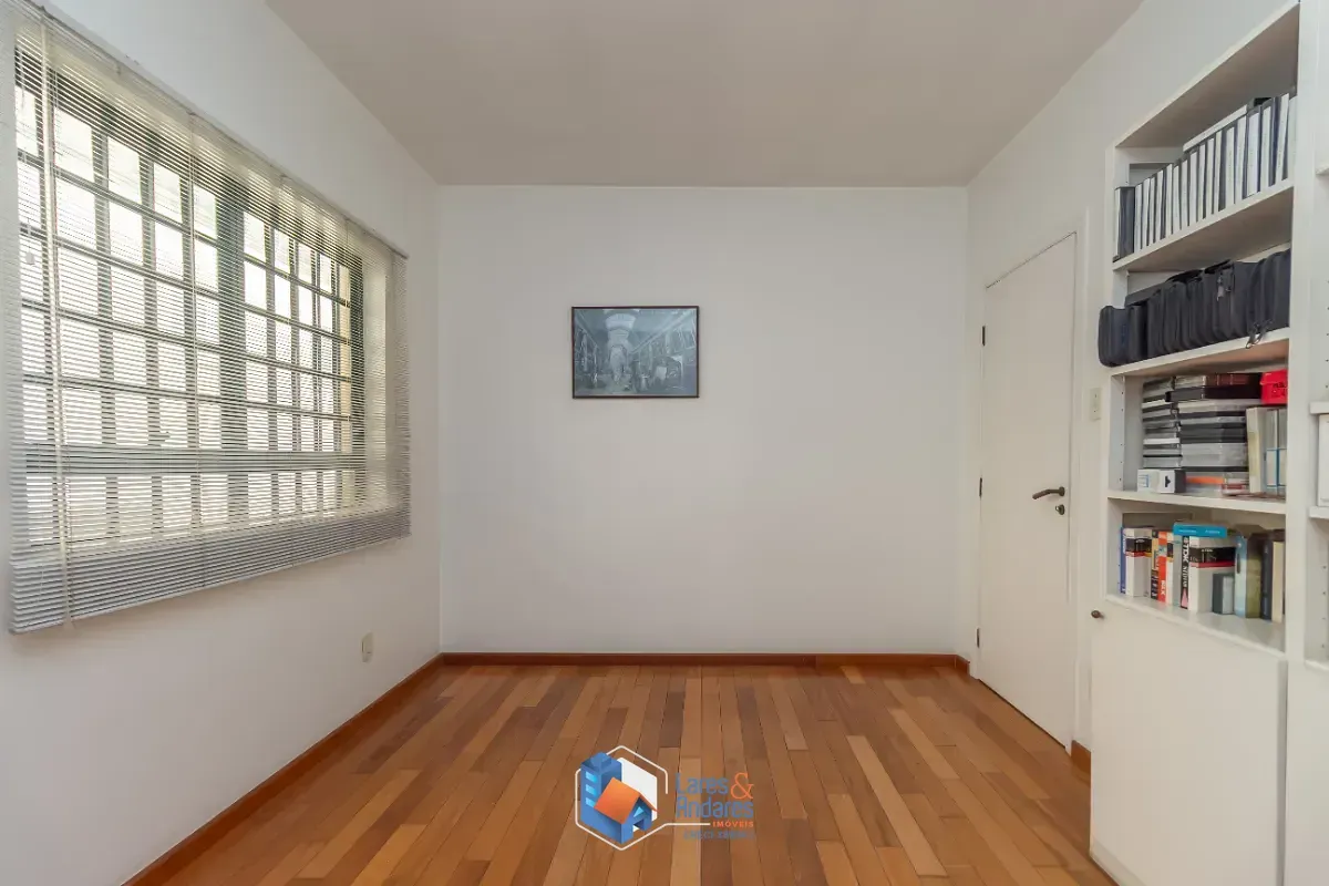 Imagem Casa para venda em Brooklin com 4 quartos, 236m²