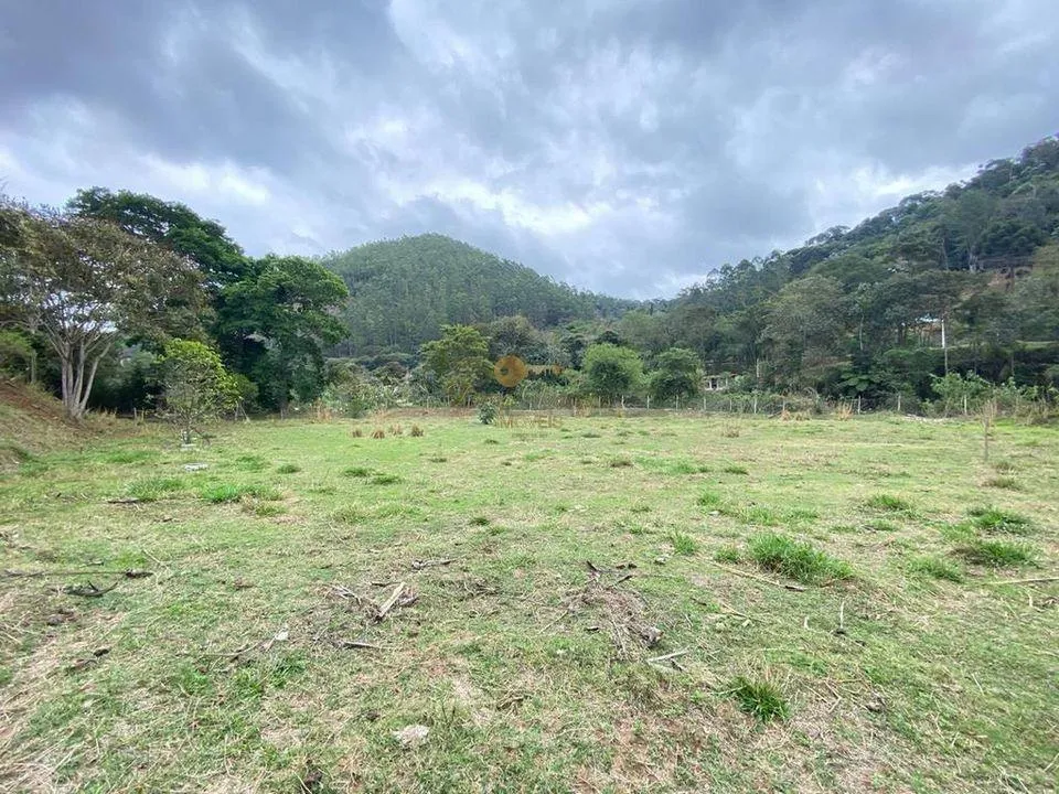 Imagem Terreno para Venda em Teresópolis / RJ no bairro Pessegueiros