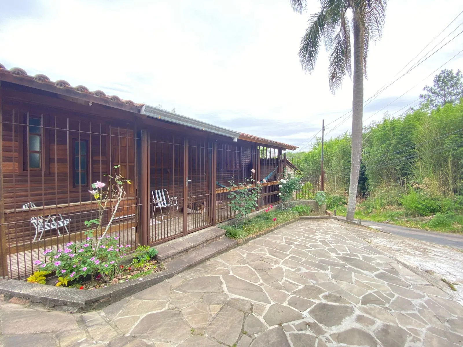 Imagem Casa Residencial à Venda em Porto Alegre