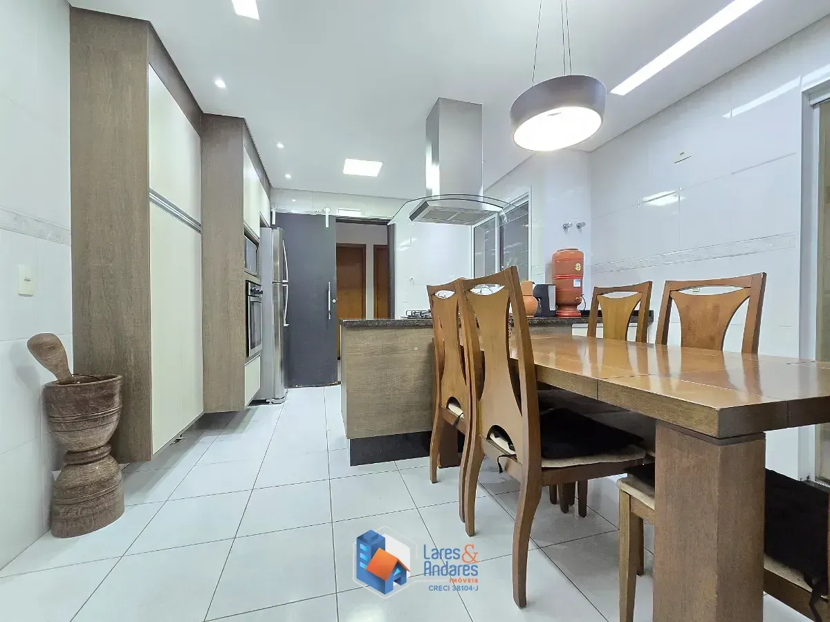 Imagem Casa para venda em Vila Mazzei com 3 quartos, sendo 3 suítes, 144m²