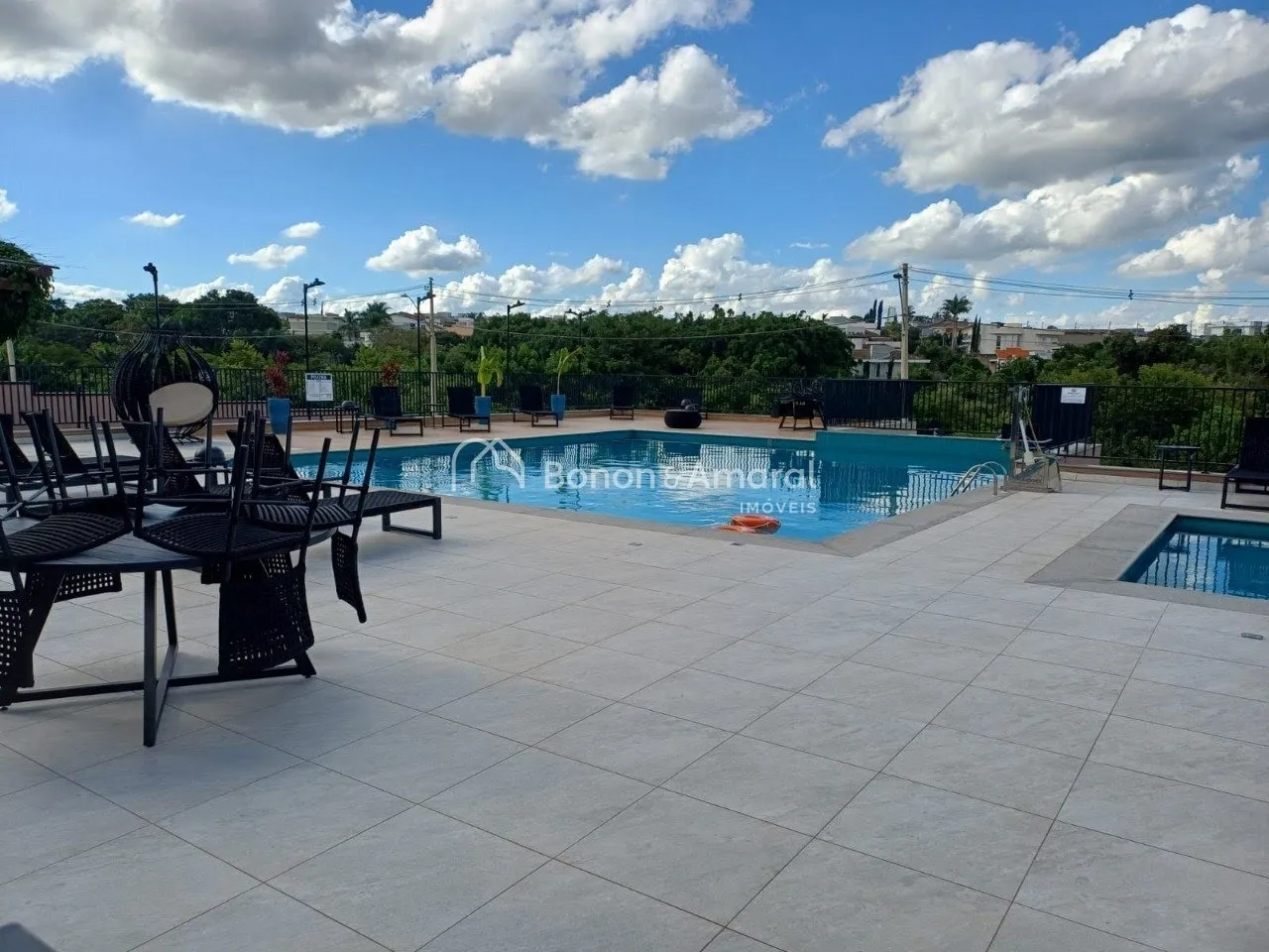 Imagem Terreno plano à venda no Residencial das Acácias em Paulínia: Condomínio Fechado com Lazer Completo e Infraestrutura de Alto Padrão