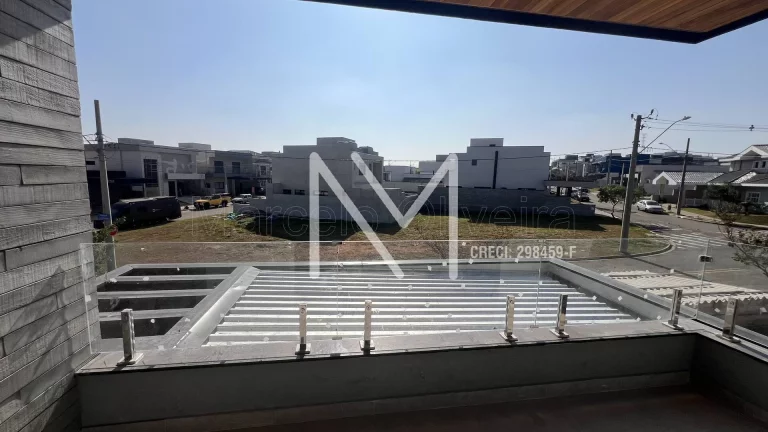Imagem Casa Sobrado à venda 4 Quartos 4 Suítes 258m² Condomínio - Bairro Floresta
