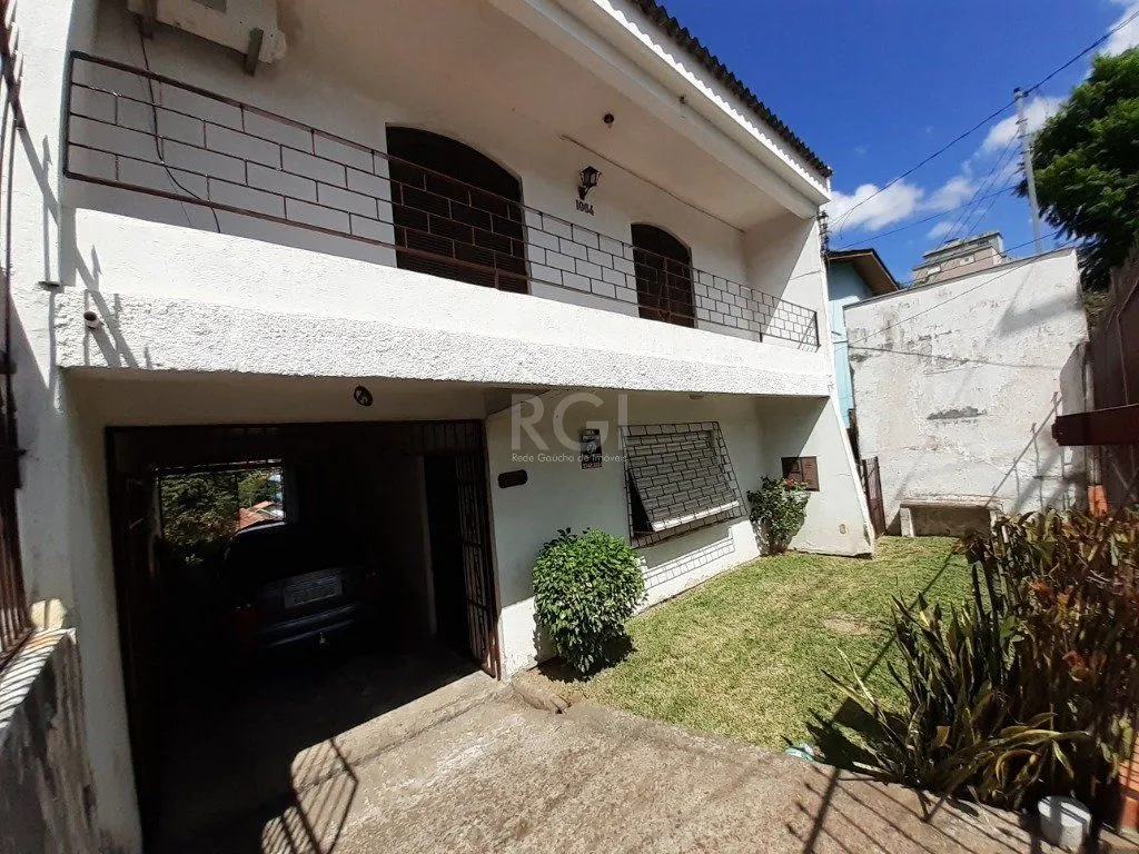 Imagem Casa para Venda - 185m², 4 dormitórios, sendo 1 suites, 2 vagas - Jardim Sabará