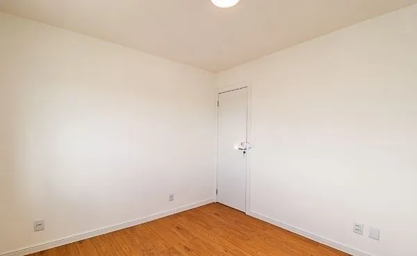 Imagem Apartamento no Jardim Itú Sabara de 2 dormitórios vaga e infra