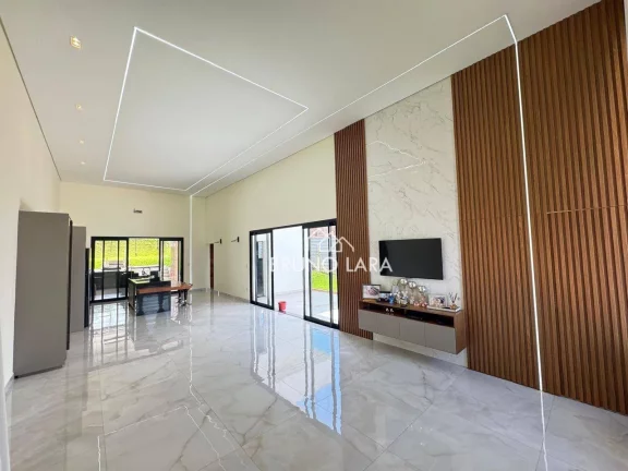 Imagem Casa á venda / Condomínio Gran Royalle