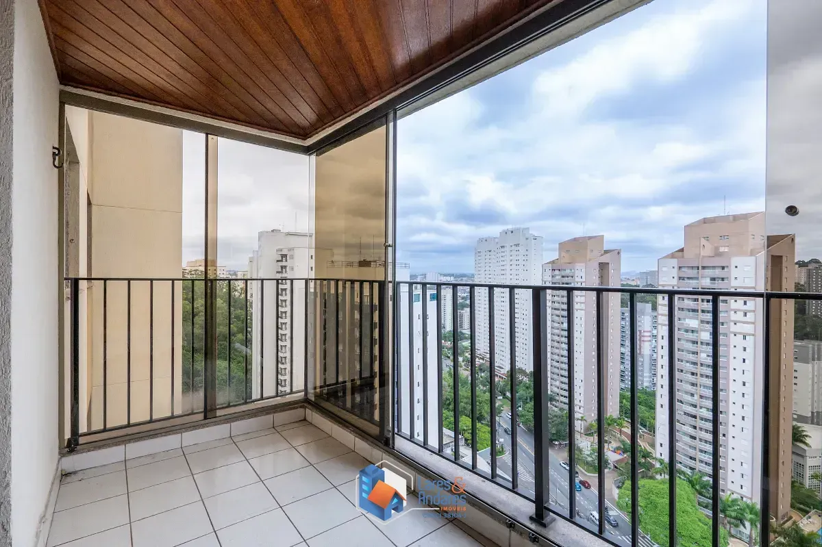 Imagem Apartamento para venda em Panamby com 4 quartos, sendo 2 suítes, 130m²