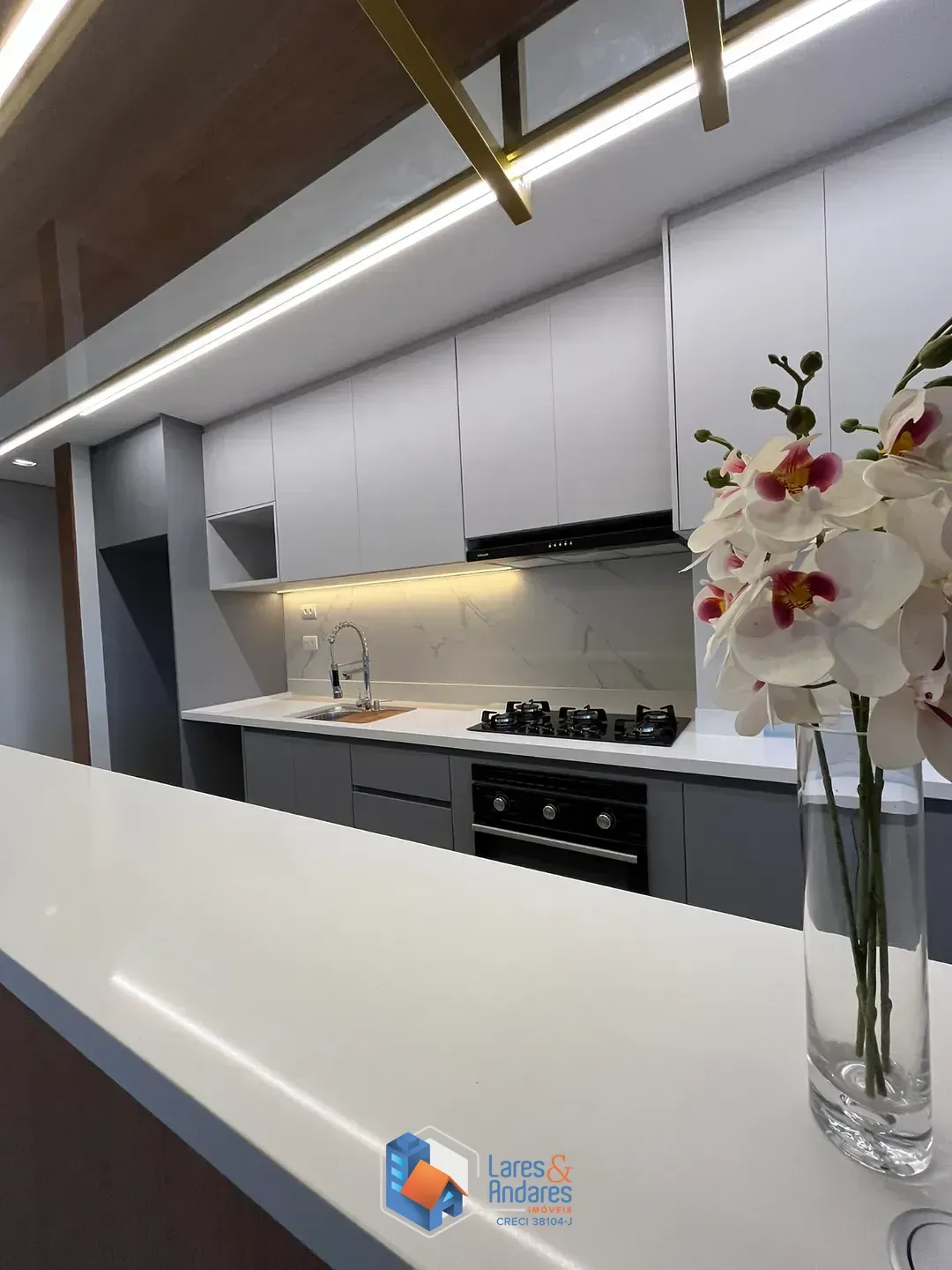 Imagem Apartamento para venda e locação em Jardim Prudência com 2 quartos, sendo 1 suíte, 75m²