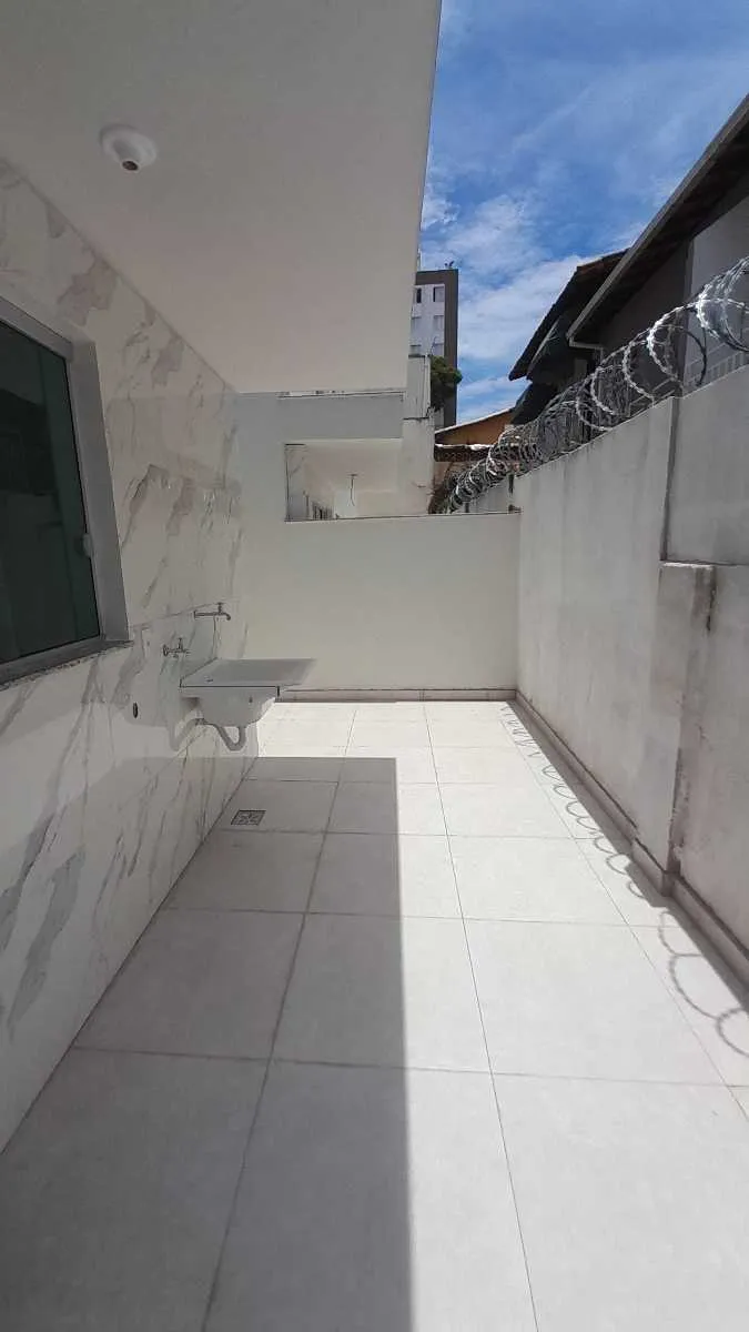 Imagem ELEVADOR+ÁREA PRIVATIVA+AQUECEDOR SOLAR+2VAGAS