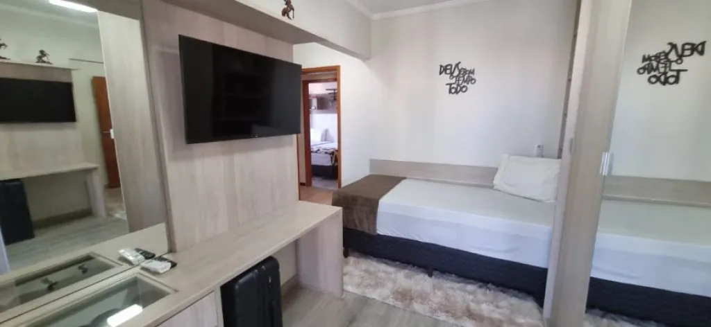 Imagem APARTAMENTO COM 160,00 m² - TUPI - PRAIA GRANDE SP