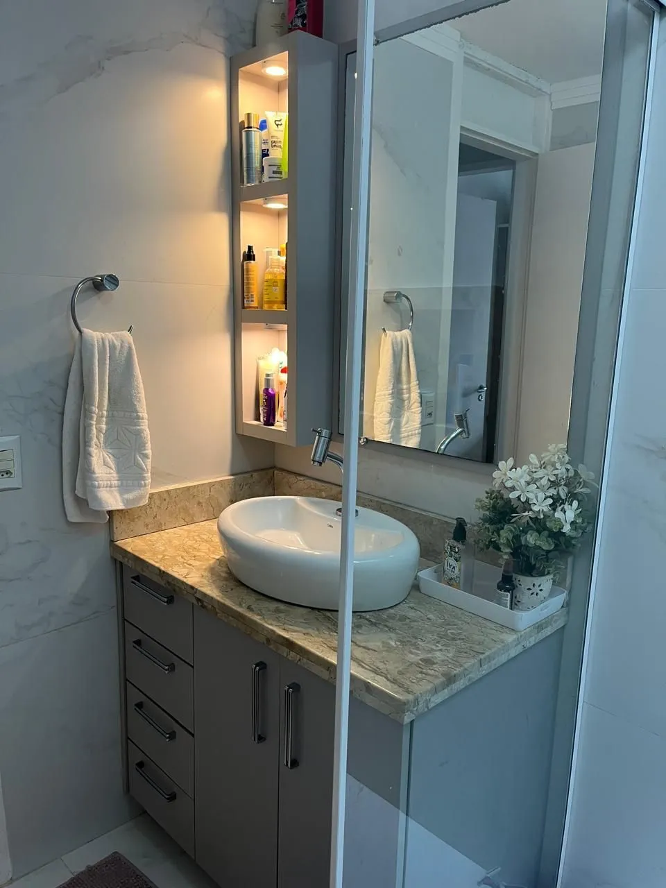 Imagem Sobrado mobiliado no Condomínio Alqueires com 108 m² privativos - Humaita