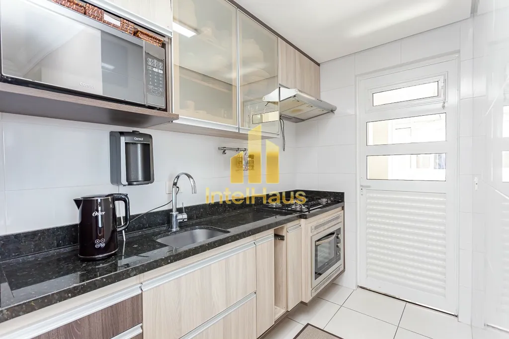 Imagem Apartamento semi-mobiliado no bairro Uberaba, em Curitiba, ideal para quem busca conforto, praticida...