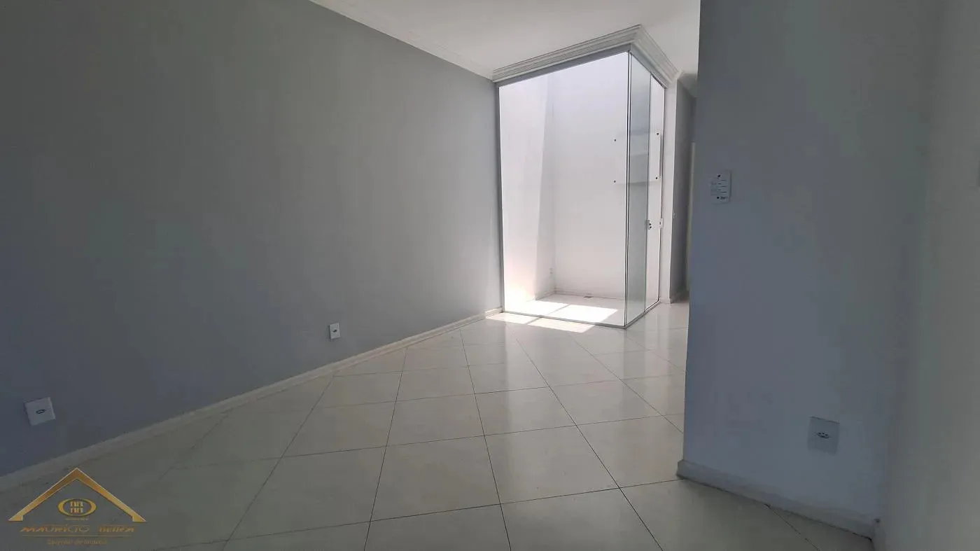 Imagem Casa para Venda em Cabo Frio / RJ no bairro Vila do Peró