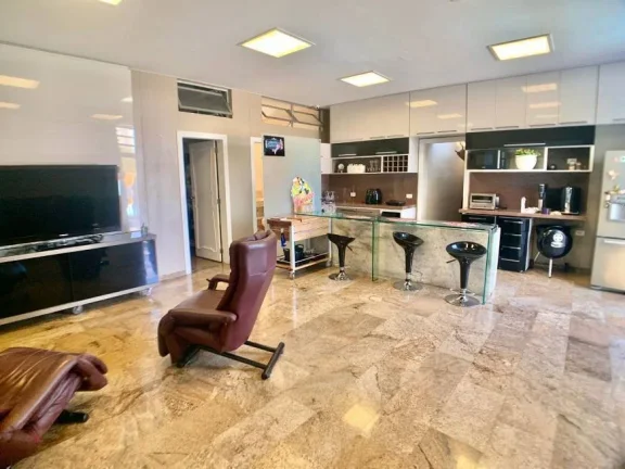 Imagem Casa com 7 Quartos e 6 banheiros com 1020 m² no Cidade Jardim