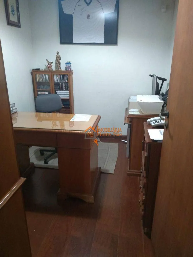 Imagem Sobrado com 3 dormitórios à venda, 191 m² por R$ 780.000,00 - Jardim Santa Clara - Guarulhos/SP
