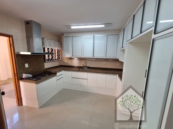 Imagem Casa térrea no Parque São Jorge – Florianópolis