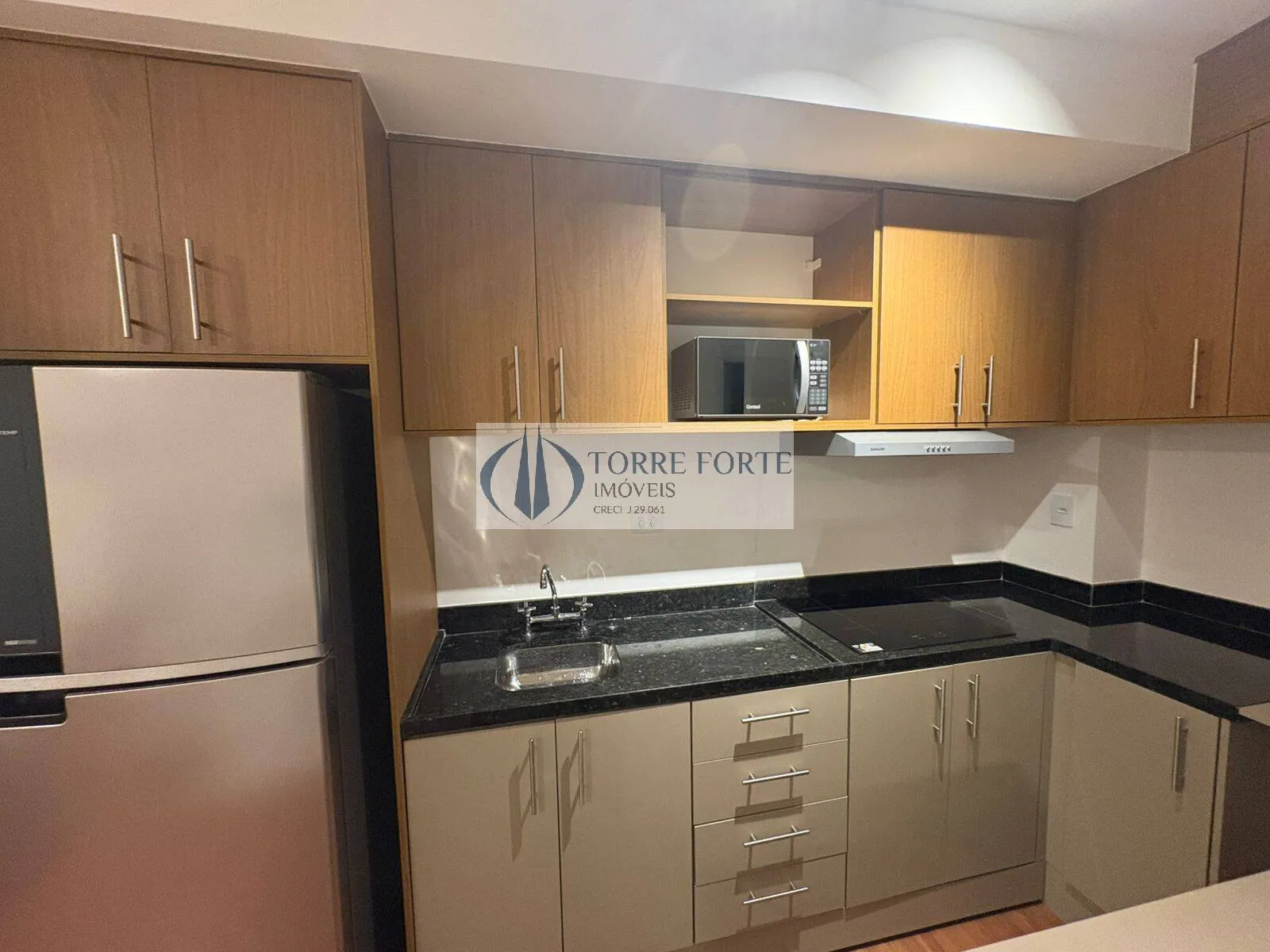 Foto do imóvel Apartamento Mobiliado com 2 Dormitórios e Varanda no Belém em Rua Padre Adelino