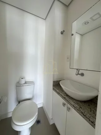 Imagem Vendo apartamento reformado com três quartos suíte espaço gourmet no Grenville Atmos em Patamares