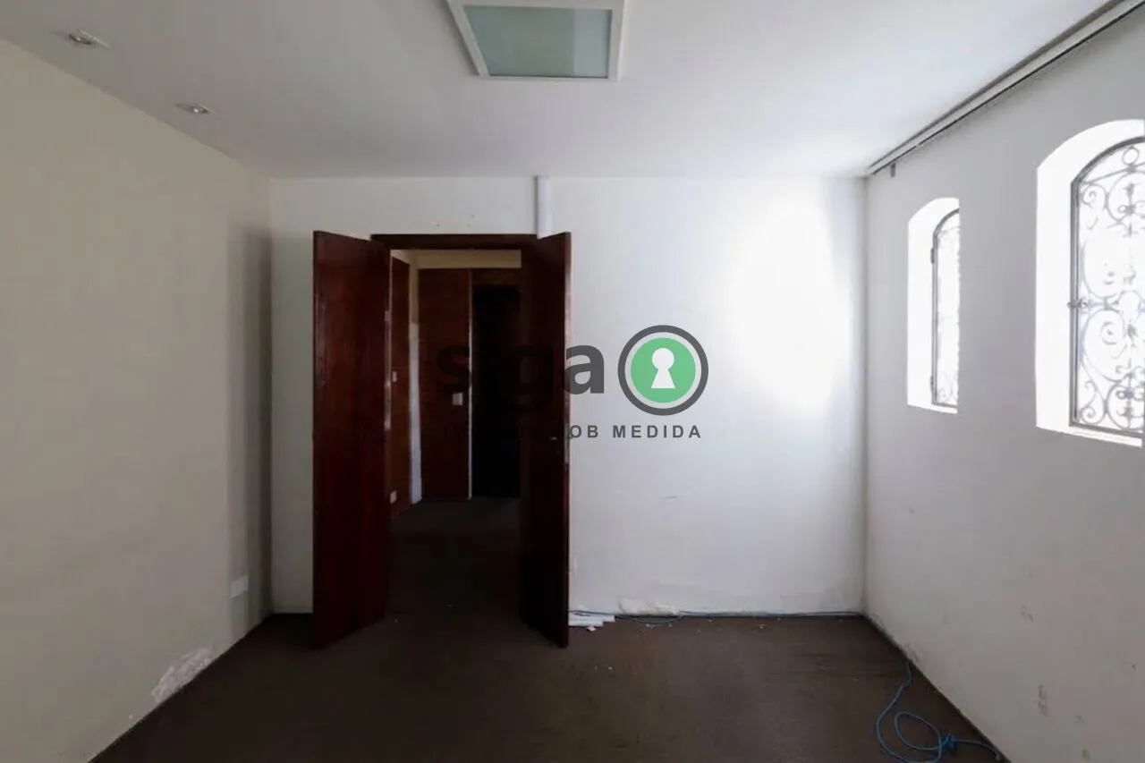 Imagem Casa Sobrado de 220m² com 3 quartos - Chácara Santo Antônio- São Paulo/SP
