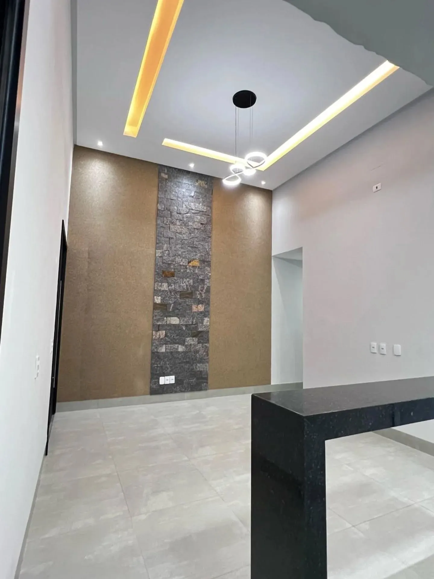 Imagem Casa De 3 Suites No Nova Era