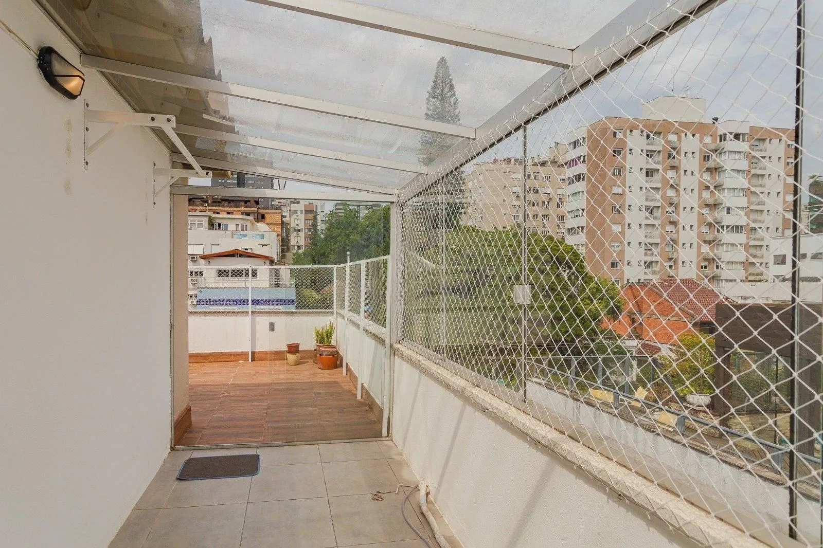 Imagem Cobertura com 2 dormitórios, sacada com vista definitiva