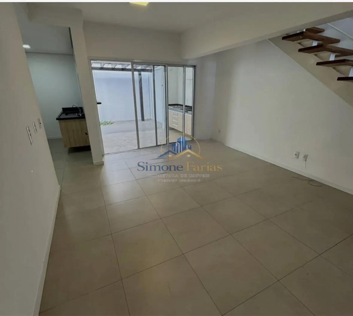 Imagem Casa para locação em Bellágio Residences, com 3 dorms, 1 suíte.