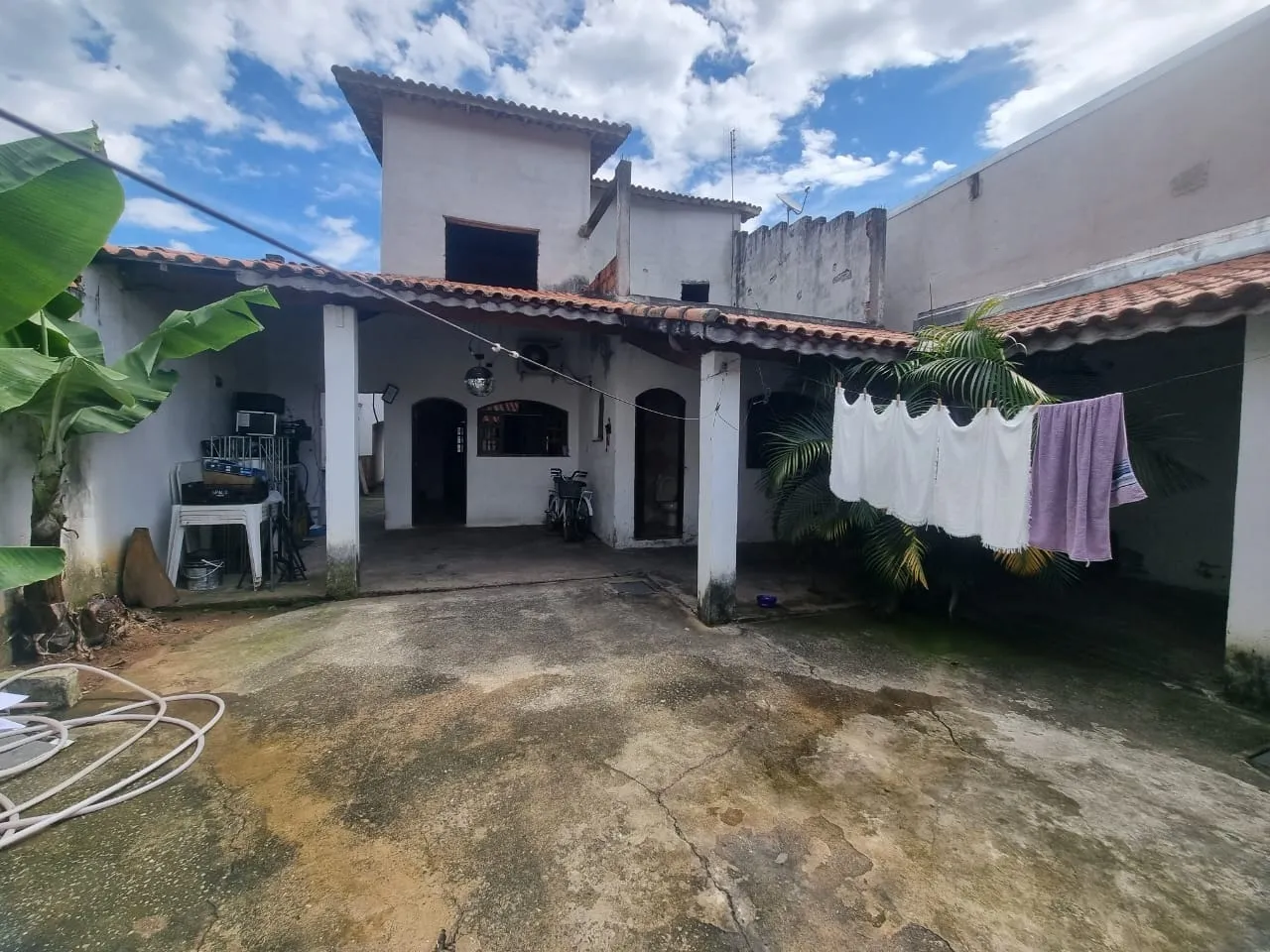 Imagem Casa à venda 5 Quartos, 1 Suite, 4 Vagas, 300M², Vila Santa Rita, Guaratinguetá - SP