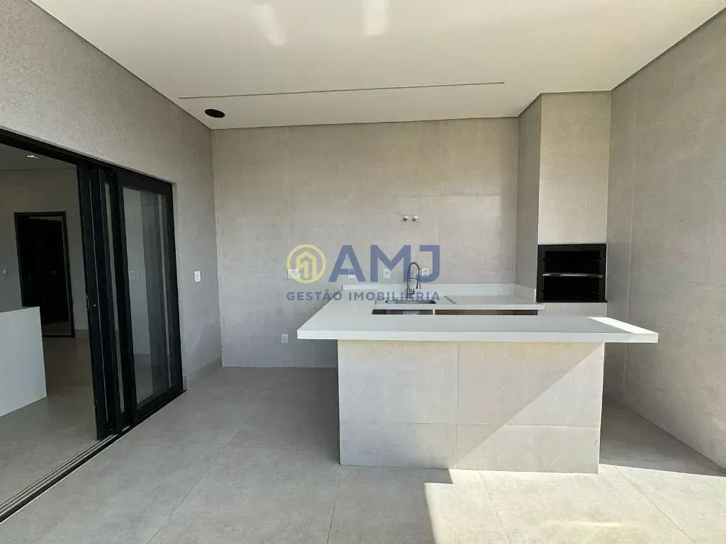 Imagem Venda de Casa de Alto Padrão no Terras Alpha 1 - Senador Canedo