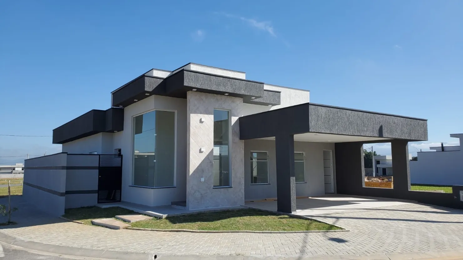 Imagem Casa à venda 3 Quartos, 1 Suite, 3 Vagas, 258M², Aterrado, Tremembé - SP