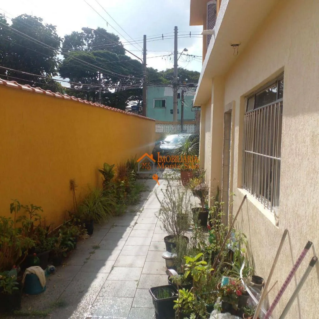 Imagem Sobrado com 3 dormitórios à venda, 240 m² por R$ 936.000,00 - Vila Aliança - Guarulhos/SP