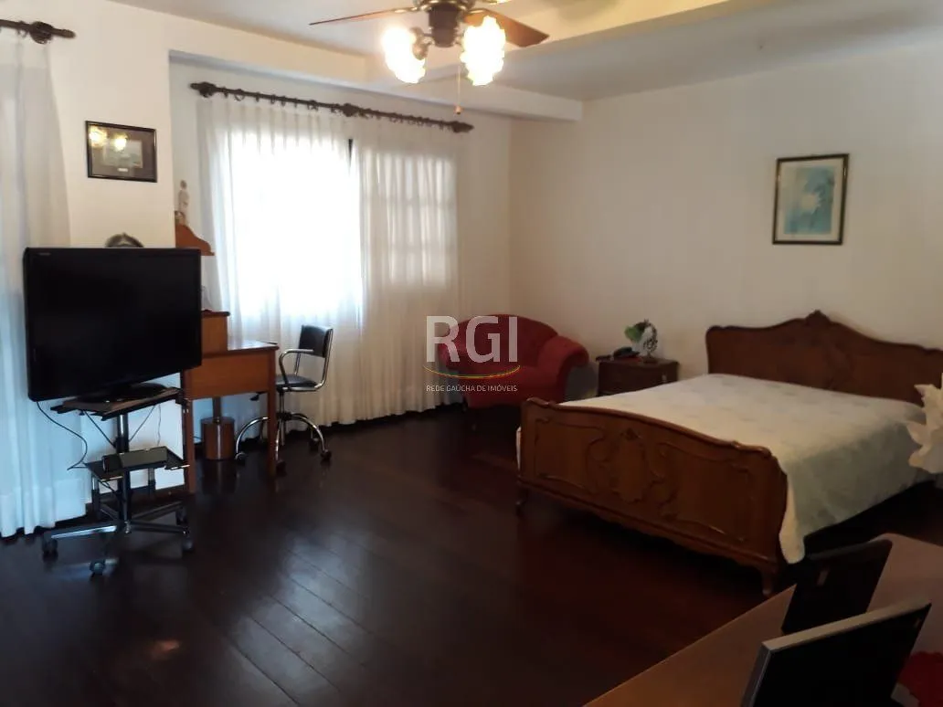 Imagem Casa para Venda - 200m², 3 dormitórios, sendo 1 suites, 1 vaga - Santana
