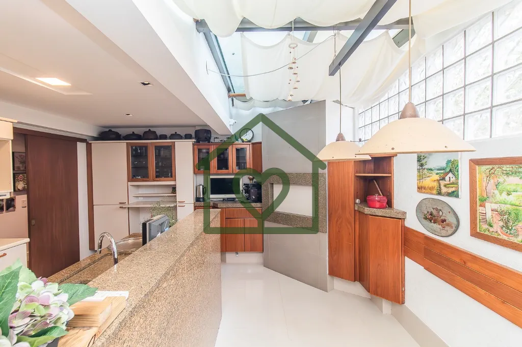 Imagem Este charmoso apartamento garden é perfeito para quem busca espaço e localização e silêncio. 
V...
