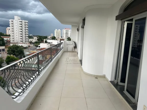 Imagem Imóvel de alto padrão no Quilombo: 4 quartos, 4 suítes, 2 salas, 5 banheiros, 3 vagas - Cuiabá-MT.
