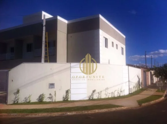 Apartamento 2 dormitórios com suite