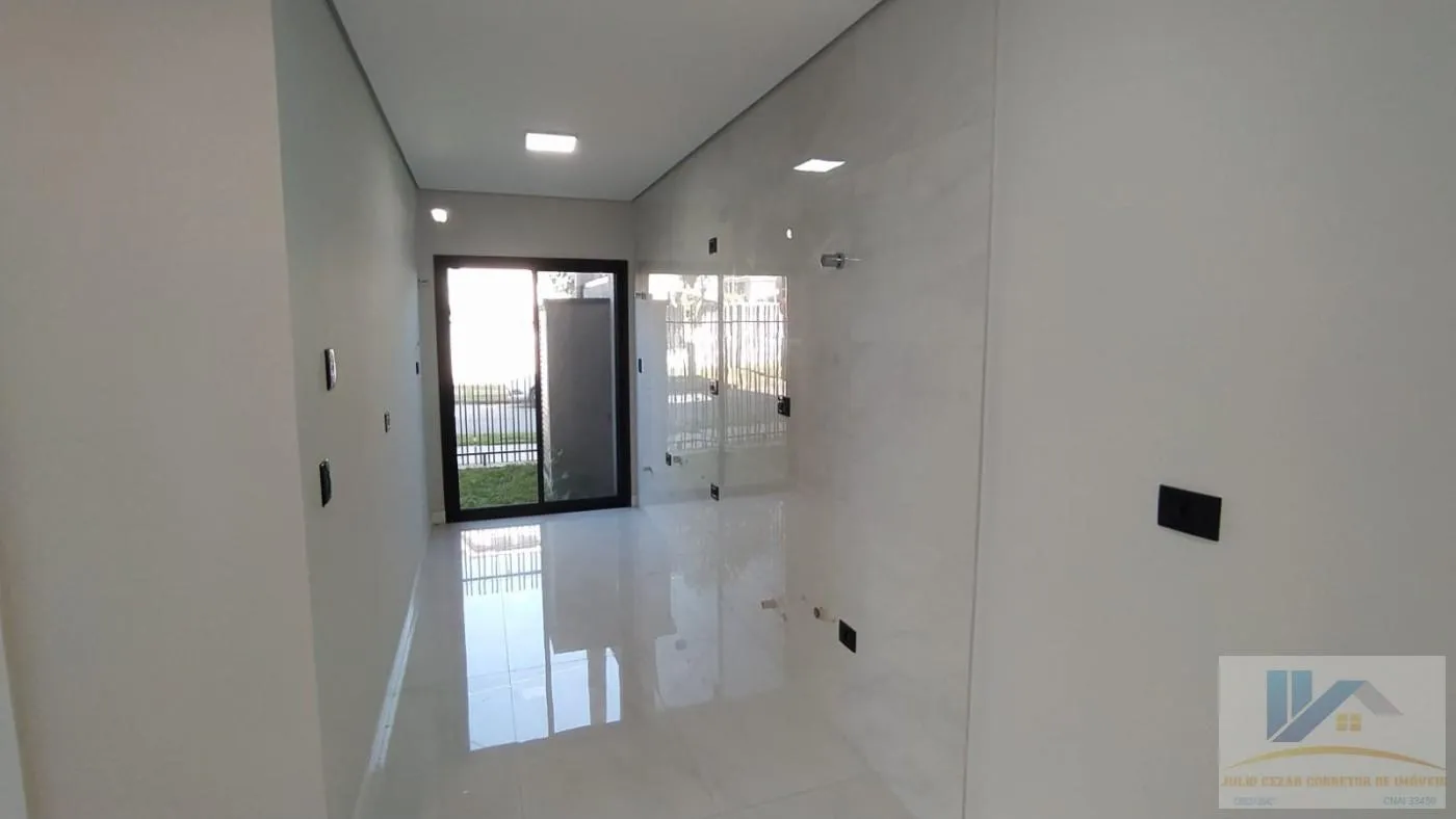 Imagem Sobrado para Venda em São José dos Pinhais, Cidade jardim, 3 dormitórios, 1 suíte, 2 banheiros, 2 vagas