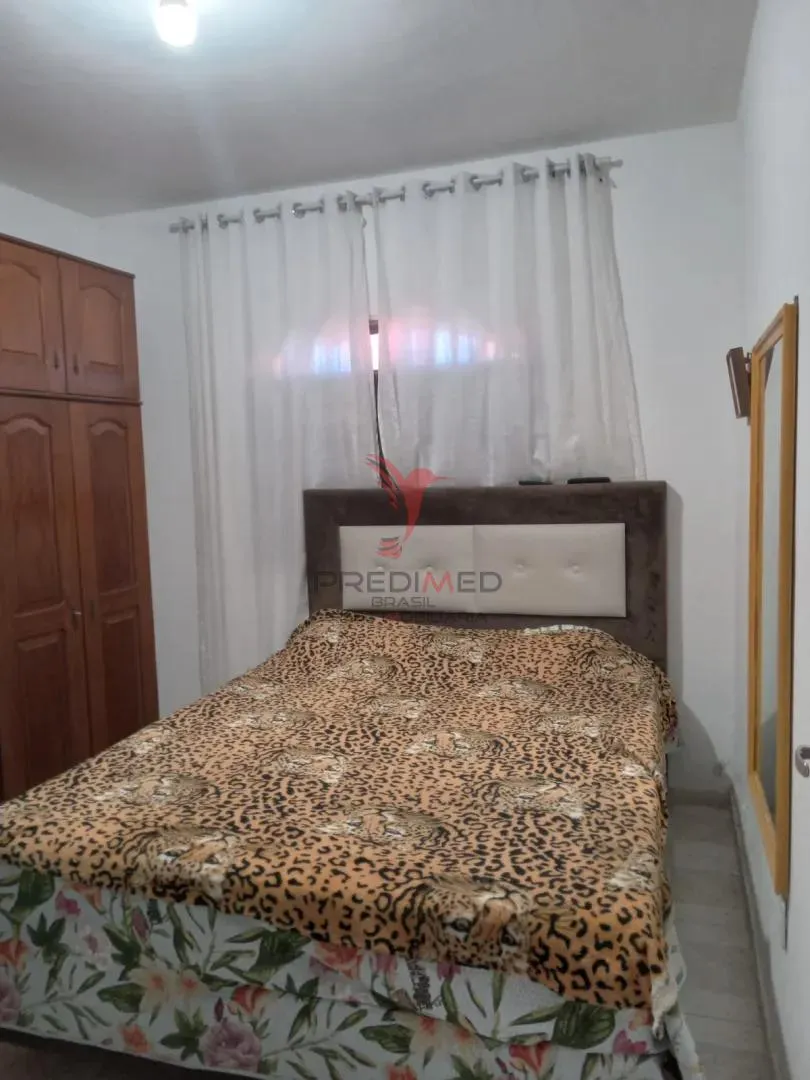 Imagem CASA COM PISCINA PRÓXIMO DA ILHA DOS DINOSSAUROS