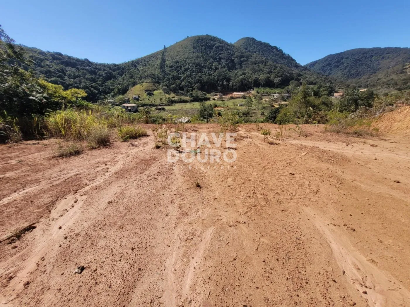 Foto do imóvel Terreno com 960m² para venda em Albuquerque, Teresópolis RJ em Albuquerque, Teresópolis - RJ