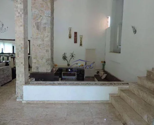 Imagem Casa com 3 dormitórios 1 suite à venda, 439 m² Chácara Vista Alegre - Cotia/SP