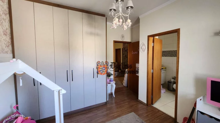 Imagem Casa com 3 dormitórios à venda, 257 m² por R$ 1.390.000,00 - Condomínio Itatiba Country Club - Itatiba/SP