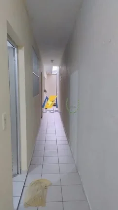 Imagem "Essa casa cabe sua família, sua festa e ainda aceita permuta!"