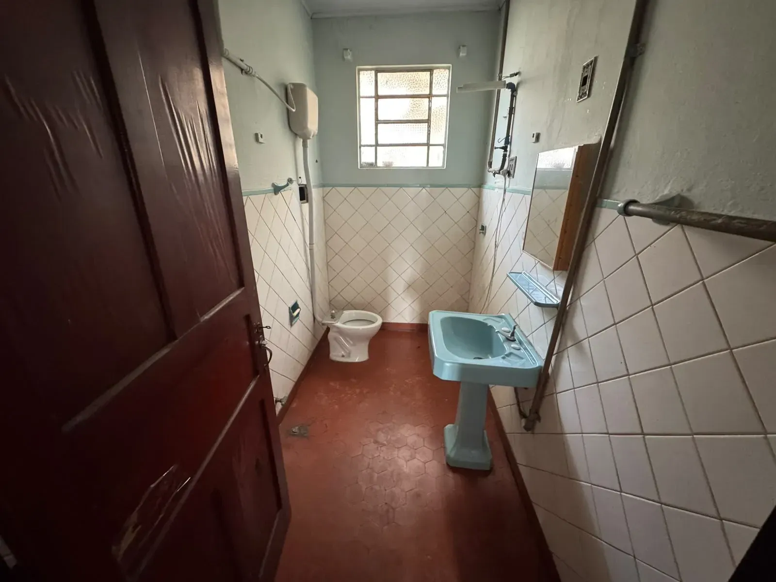 Imagem Casa com 2 Quartos à Venda, 152 m² em Colônia - Jundiaí