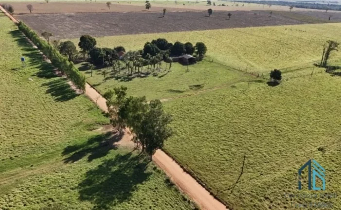 Imagem Sítio para venda, 27 alqueires em Rio Ivaí de fundo Tapira - Paraná