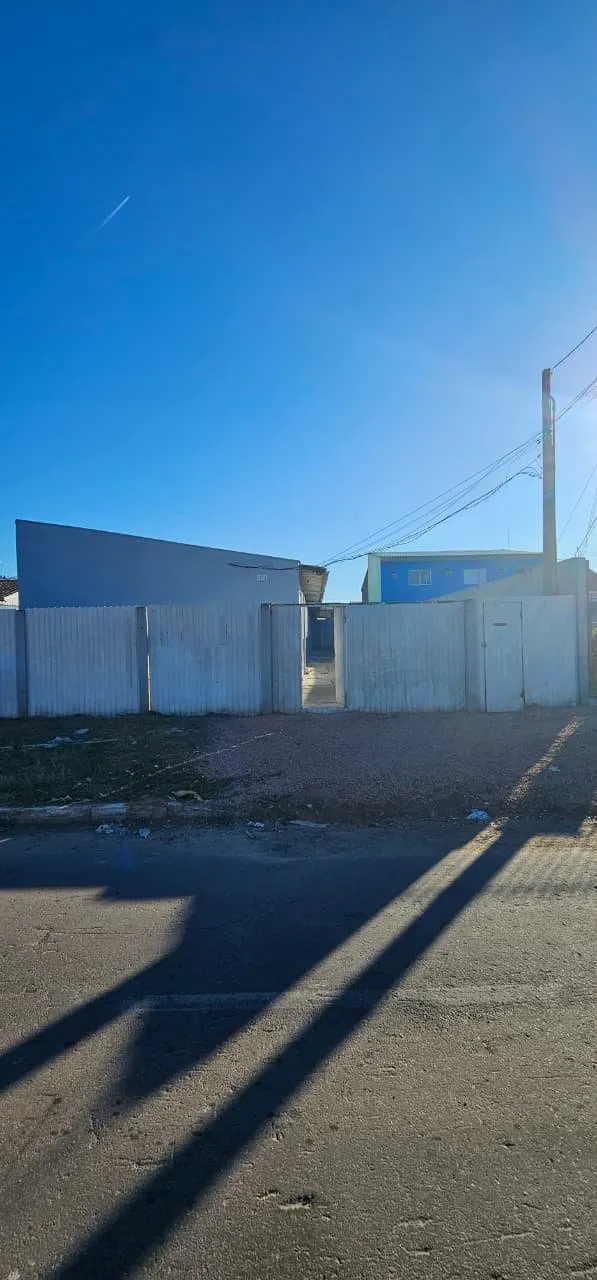 Imagem Casa com 2 dormitórios em Alvorada!