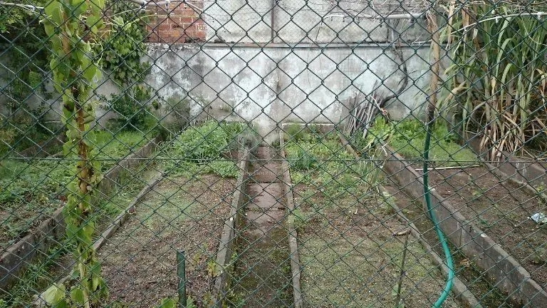 Imagem Casa com 4 dormitórios no Bairro Guarujá