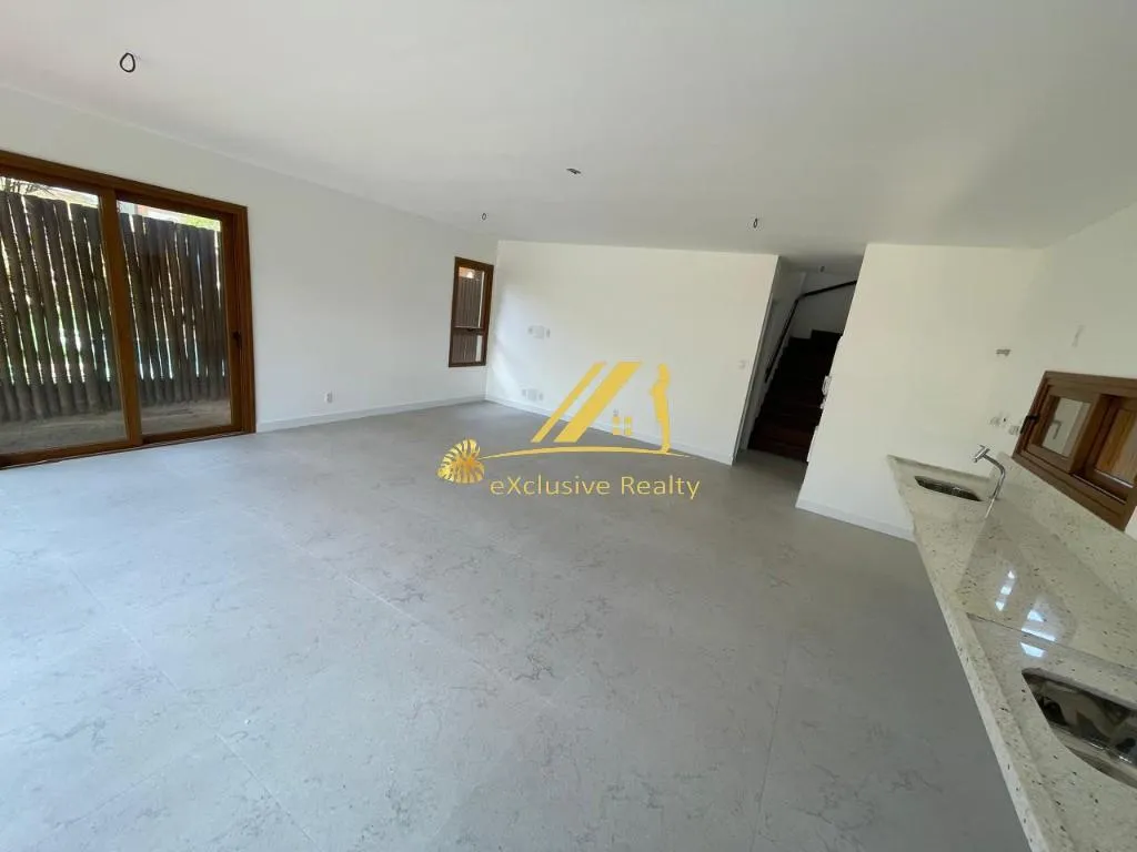 Imagem Casa RESIDENCIAL em Camaçari - Bahia, Itacimirim (Monte Gordo)